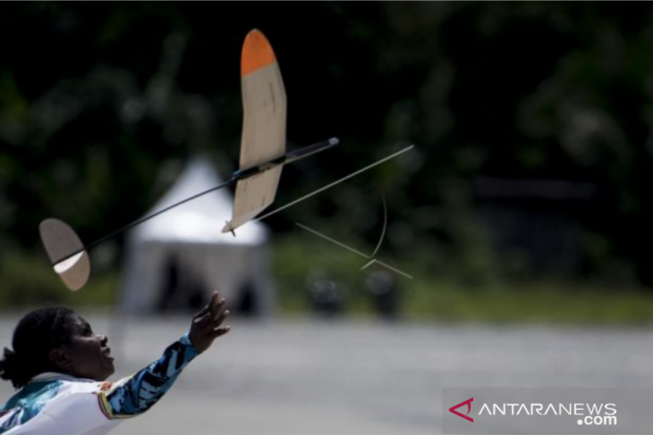 Kualifikasi Aeoromodelling putri PON Papua