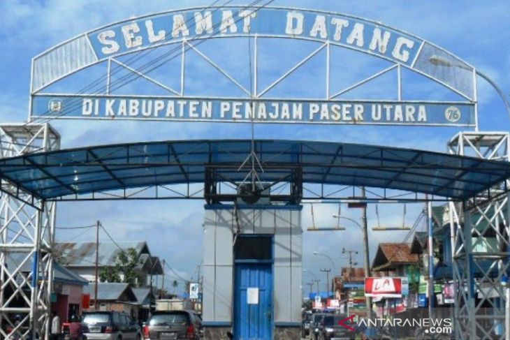 Puluhan balon kades resmi daftar pilkades di-14 desa di Penajam