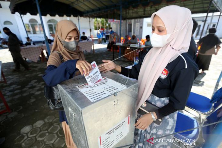 Tren kasus COVID turun, IDI Aceh ingatkan lonjakan gelombang ketiga di akhir tahun
