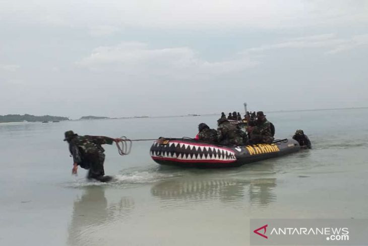 Laksamana TNI Yudo Margono tinjau latihan Taifib Marinir di Belitung