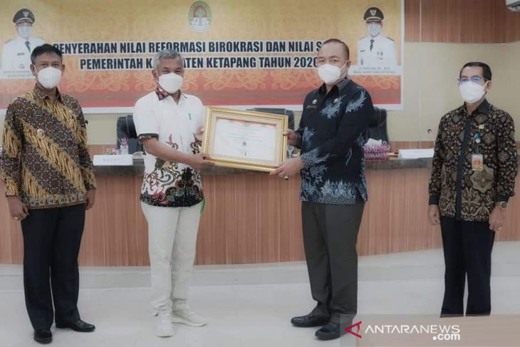 Ketapang terima empat penghargaan reformasi birokrasi-sakip