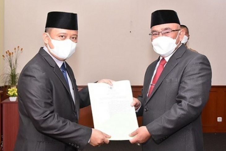 Sekda Depok dilantik sebagai Dewas PDAM Tirta Asasta