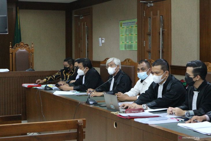 Bekas penyidik KPK Robin Pattuju beri waktu 2 minggu untuk Azis Syamsuddin membayar jasa lawan korupsi