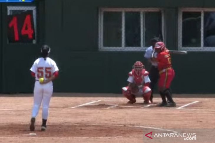 Softball putri Papua Barat lolos ke empat besar PON XX Papua