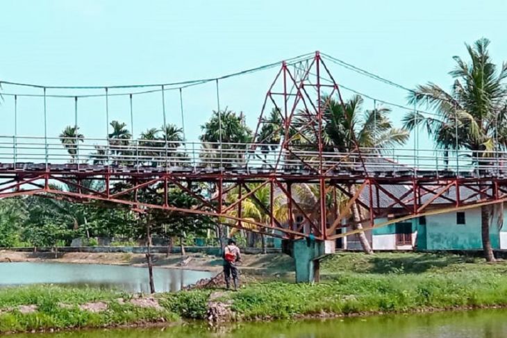 Jembatan Gantung tempat bersantai
