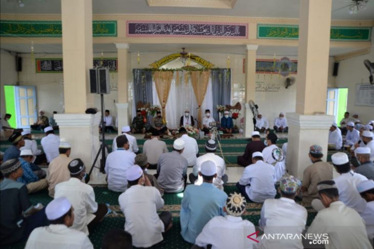 Wabup hadiri perayaan Maulid di Sei Punggu Baru