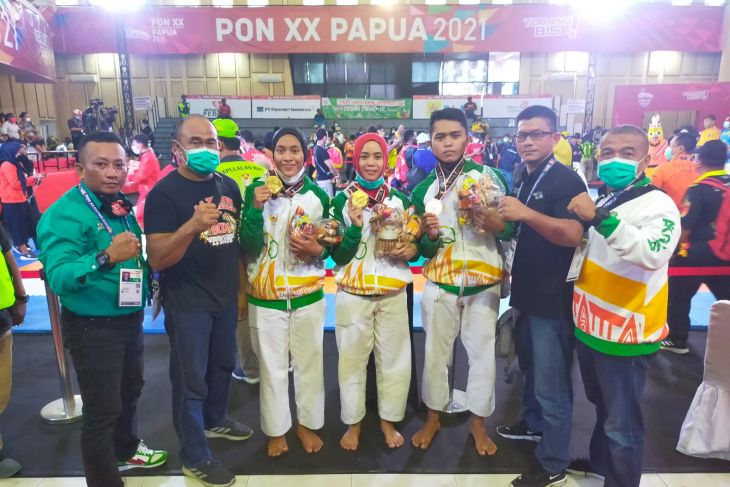 Dedi Indarto sosok di balik kesuksesan atlet Tarung Derajat Kalbar