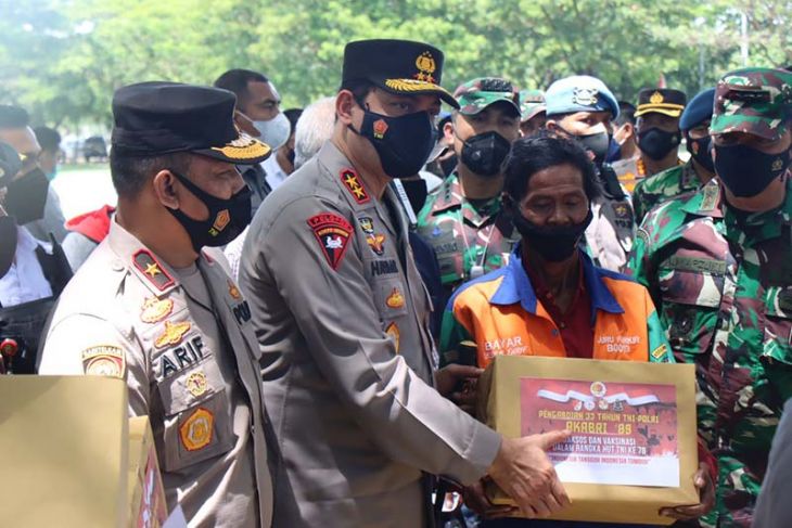 Pengabdian 33 Tahun TNI/Polri, Akabri 89 gelar bakti sosial