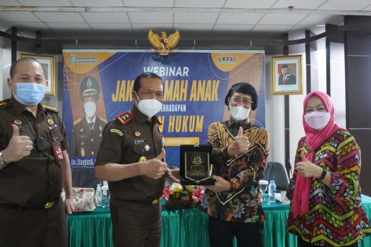 Kejati Kalbar gelar webinar bersama Kak Seto