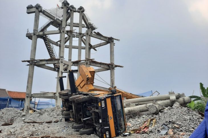 Proses pembongkaran menara air PDAM Tirta Asasta dinilai tak sesuai SOP