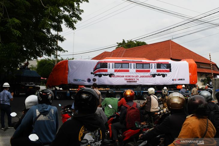 Pelepasan LRT Jabodebek Produksi INKA