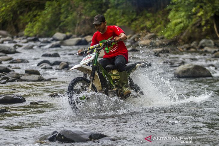 Pengelola P2M Buka Wisata Untuk Penghobi Motor Trail