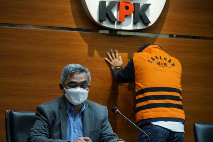 KPK limpahkan berkas perkara terdakwa suap RAPBD Jambi ke pengadilan Tipikor