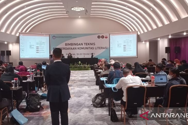 50 pegiat literasi Kalimantan Barat ikuti bimtek pemberdayaan Kemendikbudristek