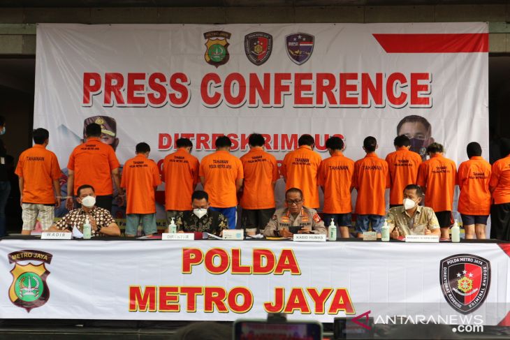 Polisi gerebek lima kantor pinjol ilegal selama Oktober