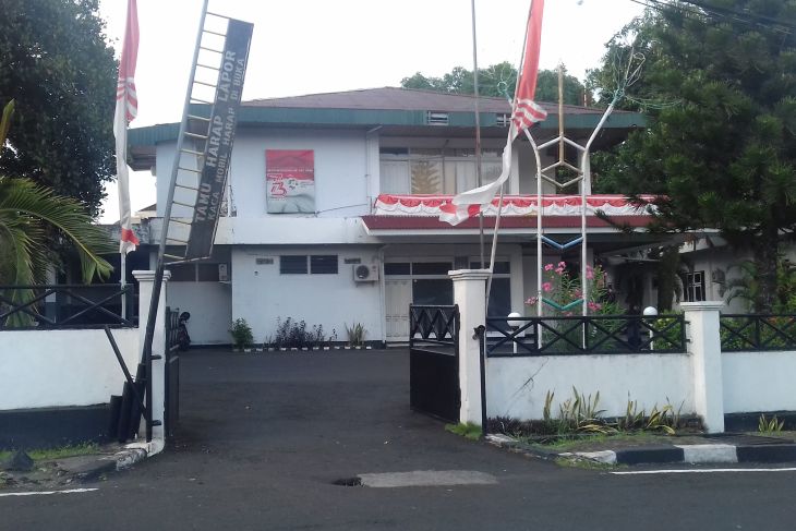 Pemkab Halmahera Barat serahkan 25 aset ke Pemkot Ternate begini penjelasannya