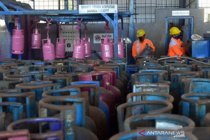 PERAWATAN TABUNG GAS ELPIJI UNTUK LAYANAN KONSUMEN