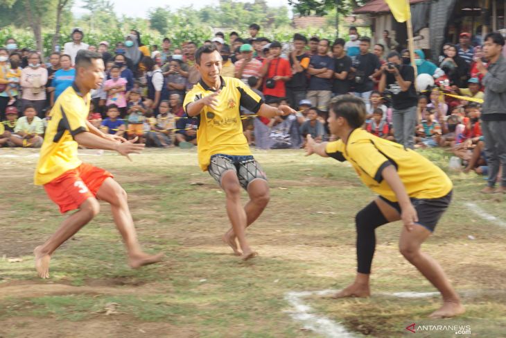 Permainan Tradisional Bentengan di Tulungagung