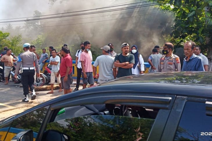Pemkot Tikep upayakan tarif angkot naik minta supir hentikan mogok