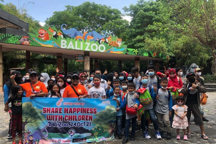 Komunitas pengemudi pariwisata di Bali ajak anak yatim piatu berwisata