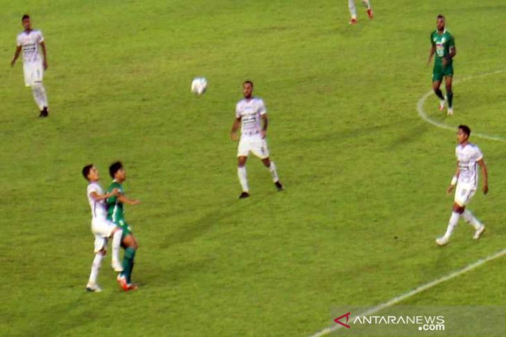 Bali United FC kalahkan PSS Sleman  2-0
