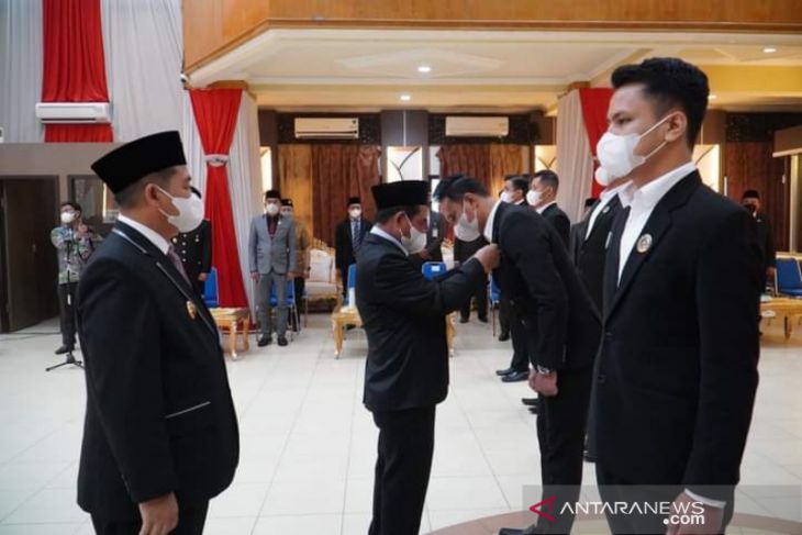 Wali Kota Banjarmasin angkat sembilan pemuda jadi tenaga ahli
