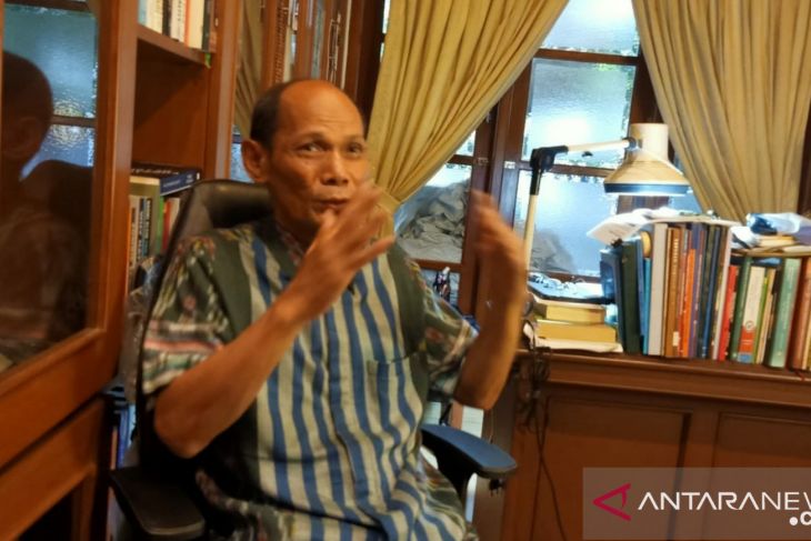 Ekonom Ichsanuddin Noorsy dukung penulisan buku wisata halal Indonesia