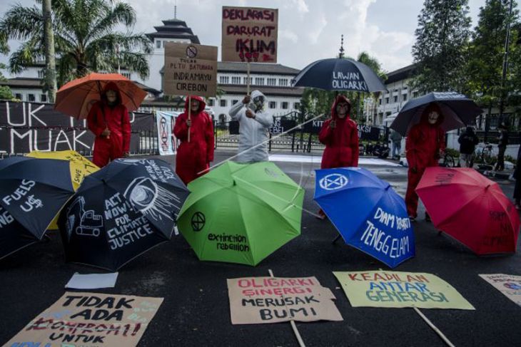 Aksi selamatkan iklim bumi di Bandung