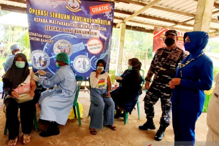 Sinergi TNI AL dan Gapki vaksinasi karyawan di perkebunan sawit