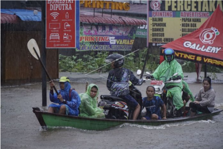 Banjir di Sintang belum surut