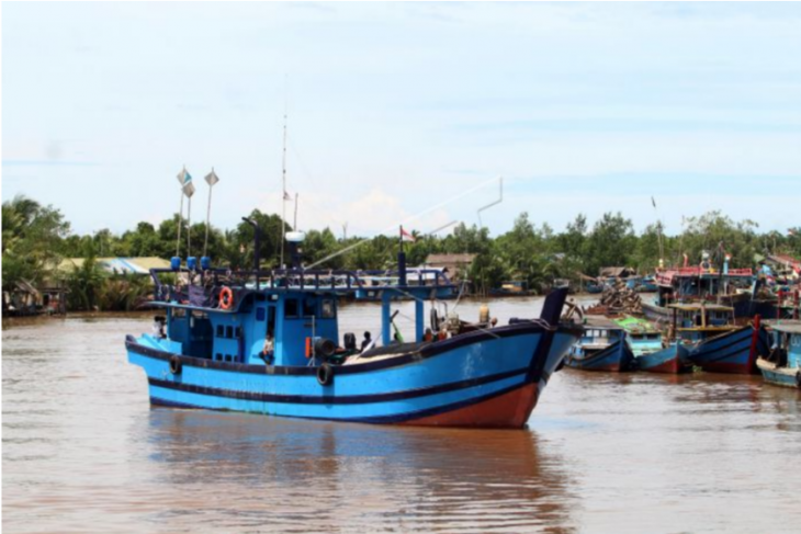 Waspada gelombang tinggi di perairan Indonesia