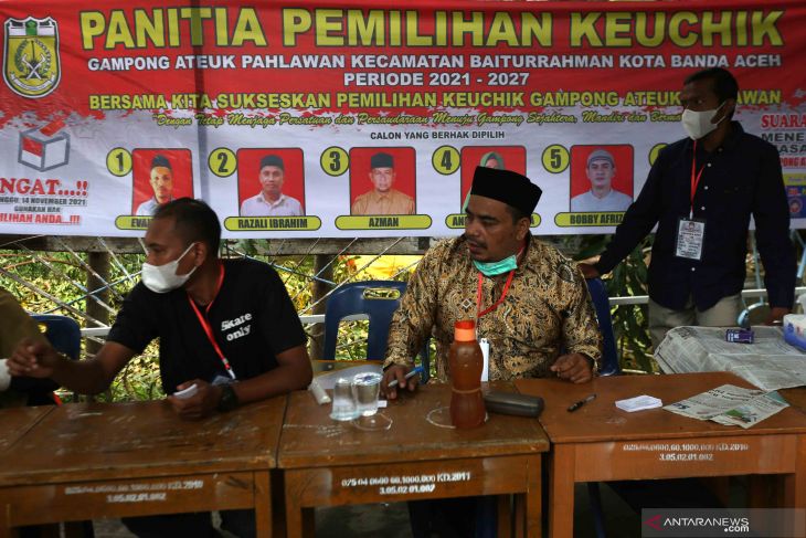 PEMILIHAN KEPALA DESA SERENTAK