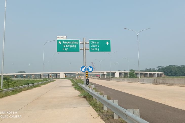 Presiden Jokowi wujudkan mimpi warga Lebak miliki jalan tol