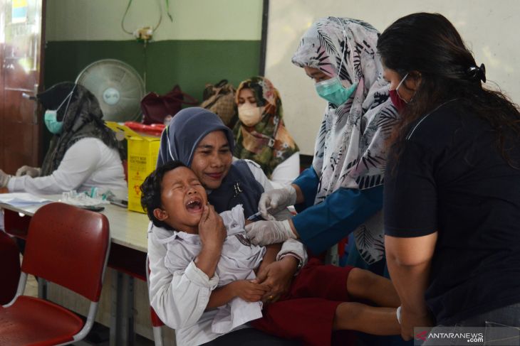 Children must complete immunization before getting COVID-19 jab