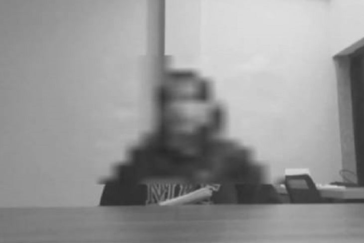 Skandal bibir mana bibir Dekan FISIP Universitas Riau tersangka pelecehan mahasiswa