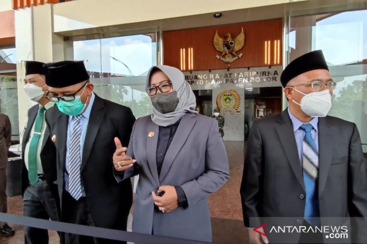 Vaksinasi COVID-19 lansia Kabupaten Bogor sudah  capai target