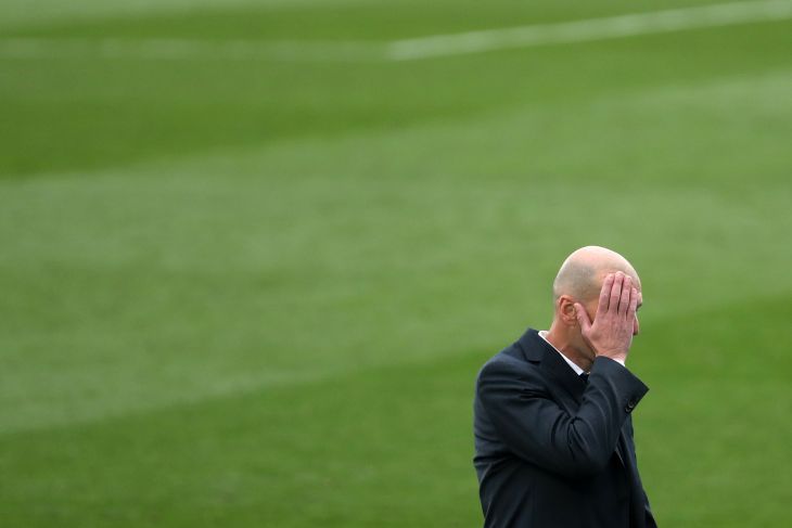 Zidane kembali tolak latih Manchester United ini sebabnya