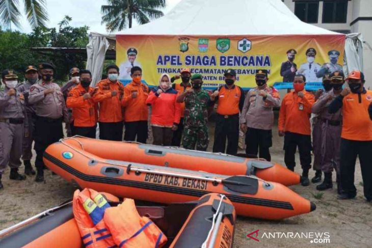 BPBD Bekasi siagakan relawan Destana antisipasi banjir luapan Sungai Citarum