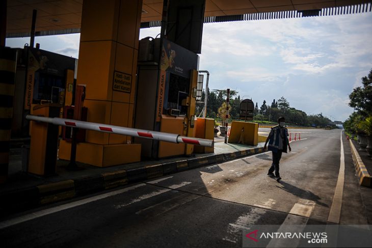 Pengalihan arus di ruas tol Pasteur 