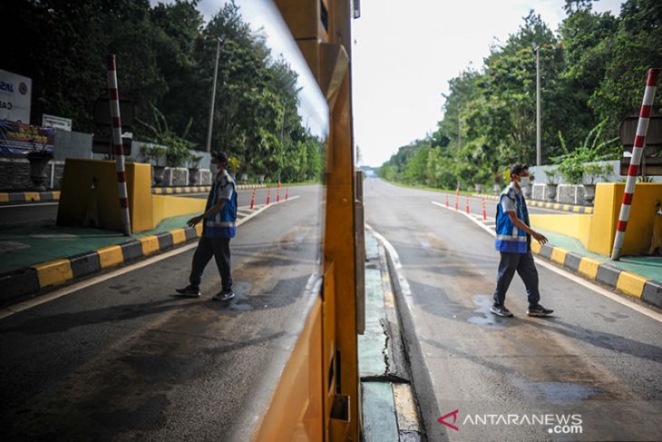 Pengalihan arus di ruas tol Pasteur 