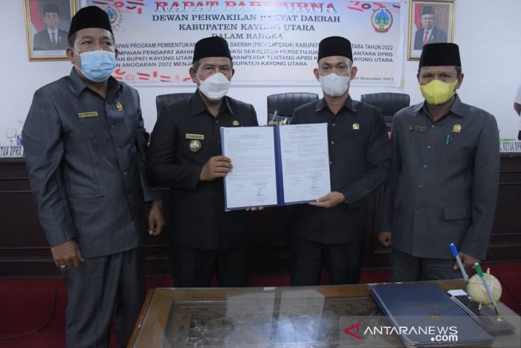 Kayong Utara sahkan APBD 2022 sebesar Rp666,61 miliar