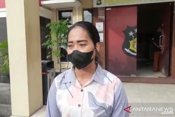 Mahasiswi  mengadu ke Polda Sumsel mengaku korban pelecehan seksual oknum dosen