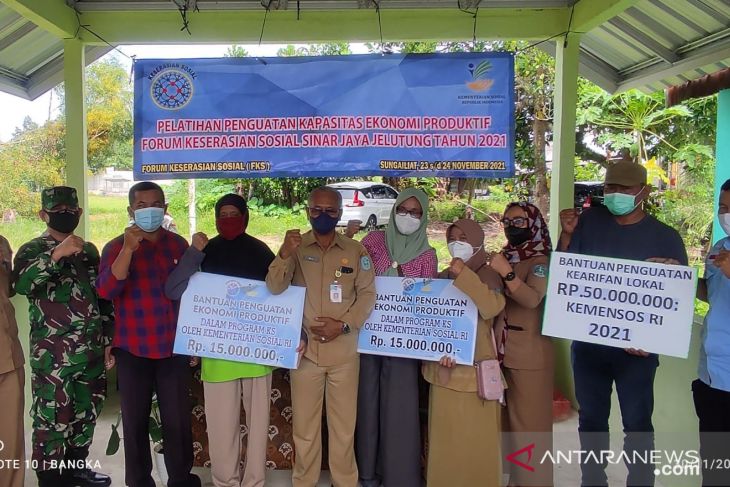Kemensos salurkan bantuan penguatan ekonomi produktif di Kabupaten Bangka