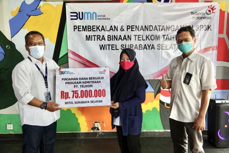 Telkom Surabaya Selatan salurkan pinjaman Rp2,5 miliar bagi UMKM