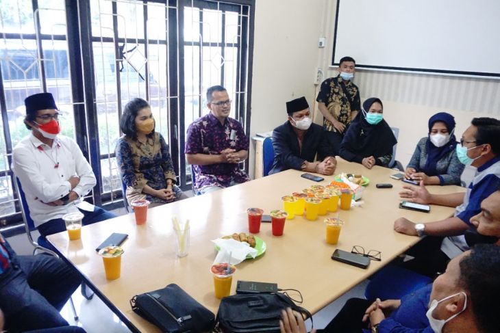 Rombongan DPRD dan KPID Sumatera Utara temui KPI Aceh