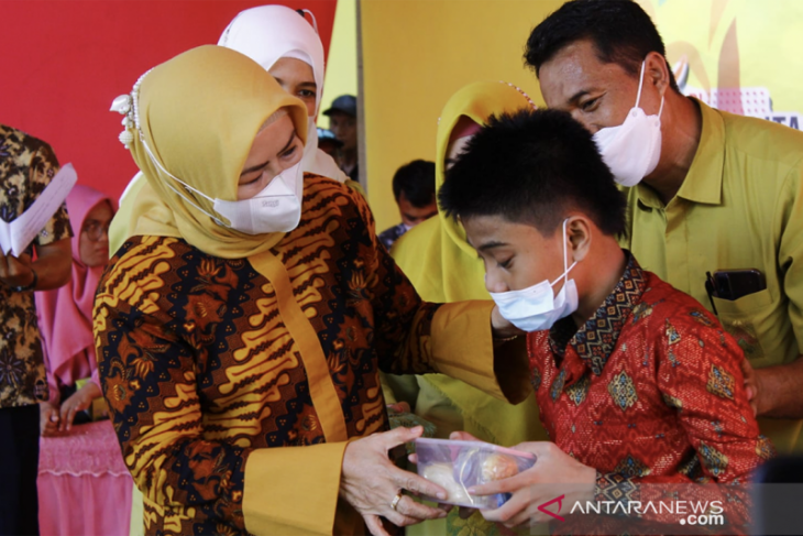 Bunda Disabilitas Gorontalo Idah Syahidah ajak difabel dengan berprestasi