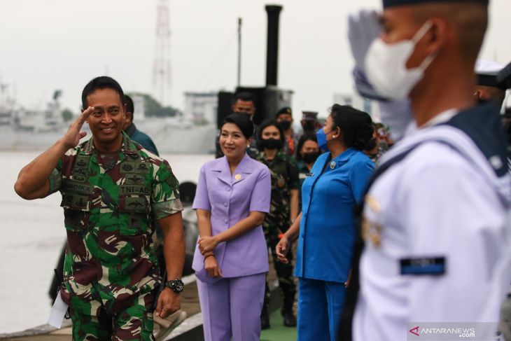 Kunjungan Panglima TNI di Koarmada II