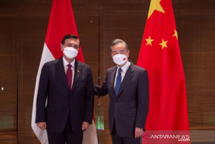 Menteri Luhut jumpa Menlu China di Zhejiang