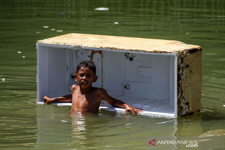 Banjir rob di Lhokseumawe