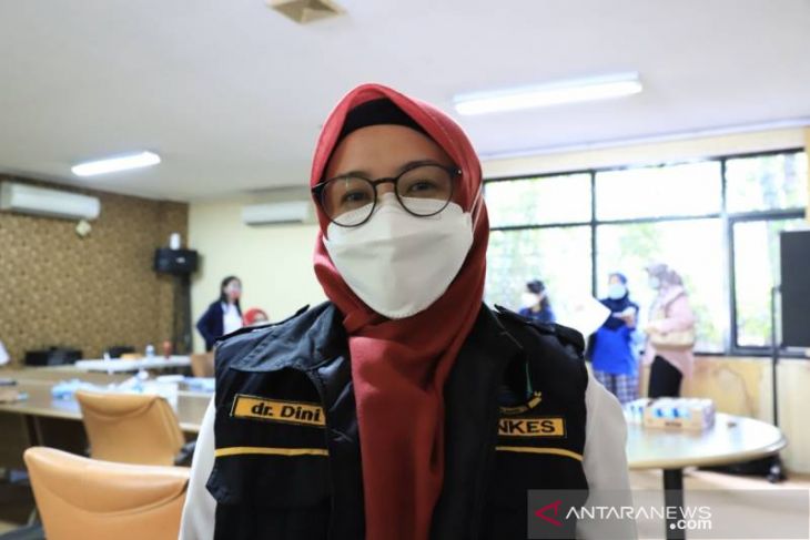 Antisipasi COVID-19, Dinkes Kota Tangerang lakukan pelacakan warga gejala ILI